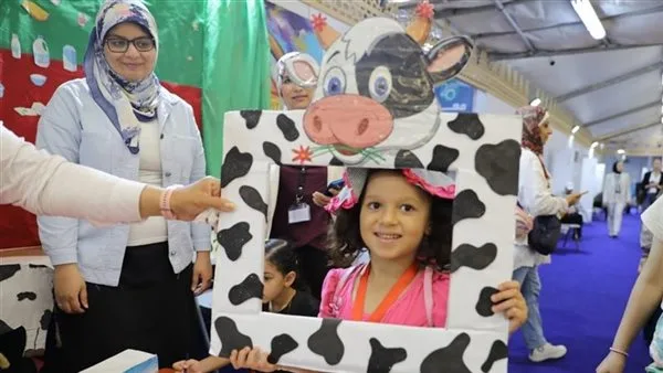 هدايا وكتب بأسعار التكلفة في جناح الأزهر بمعرض الكتاب بالإسكندرية هدايا وكتب بأسعار التكلفة في جناح الأزهر بمعرض الكتاب بالإسكندرية
