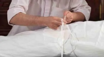 هل ابتسامة المتوفى أثناء الغسل تعكس نهاية جيدة؟ د. مجدي عاشور يفسر.