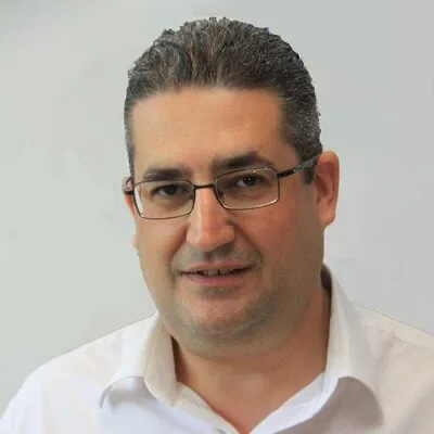هل تؤكدون أنكم أكثر شرفًا من أن تعرضوا مشروع إقامة الدولة للخطر؟ هل تؤكدون أنكم أكثر شرفًا من أن تعرضوا مشروع إقامة الدولة للخطر؟