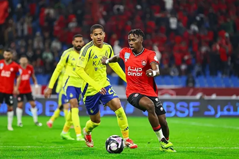 هل سينتقل زكريا هوساوي إلى نادي النصر خلال الصيف؟ هل سينتقل زكريا هوساوي إلى نادي النصر خلال الصيف؟