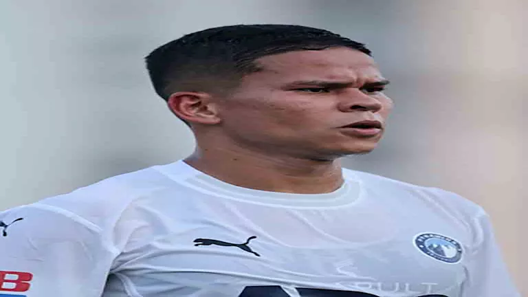 هل يكرر إيفرتون دا سيلفا تجربة كينو مع فريق بيراميدز؟ هل يكرر إيفرتون دا سيلفا تجربة كينو مع فريق بيراميدز؟