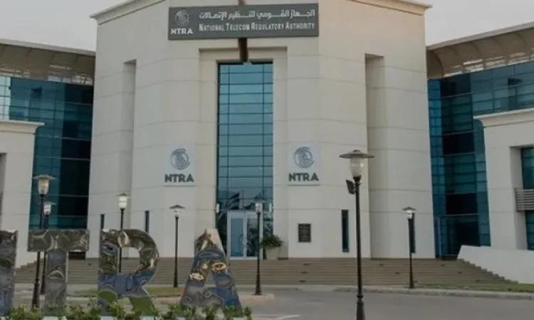 هيئة تنظيم الاتصالات توافق على تعويضات لعملاء فودافون مصر المتضررين من انقطاع الخدمة هيئة تنظيم الاتصالات توافق على تعويضات لعملاء فودافون مصر المتضررين من انقطاع الخدمة