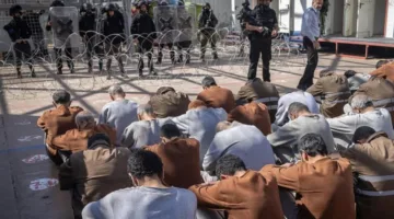 هيئة شؤون الأسرى: الاحتلال يحتجز أكثر من 10 آلاف أسير