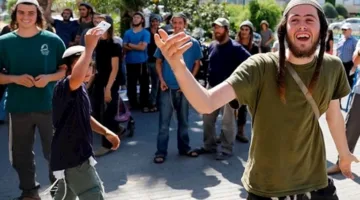 واشنطن تطالب بإجراء تحقيق في مقتل فلسطيني أمريكي على يد مستوطنين