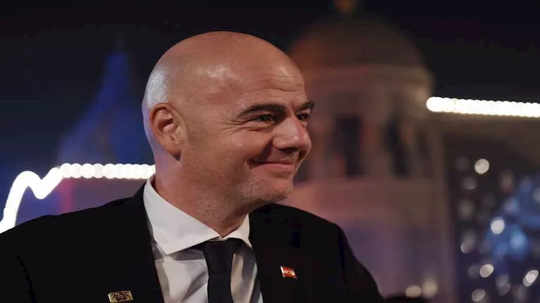 “وباء فتاك وأنشطة سياسية”.. الكشف عن الشخصية الحقيقية لجياني إنفانتينو رئيس الفيفا “وباء فتاك وأنشطة سياسية”.. الكشف عن الشخصية الحقيقية لجياني إنفانتينو رئيس الفيفا