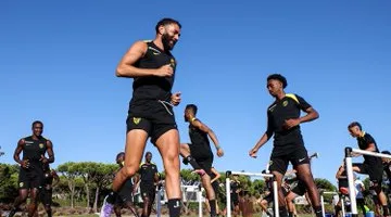 ودياً.. الاتحاد يتعرض للهزيمة أمام فيتوريا جيماريش بثلاثة أهداف.