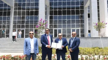 وزارة الإسكان تُقدم لوزارة الثقافة أول موقع لمشروع ‘المقهى الثقافي’ في العلمين الجديدة