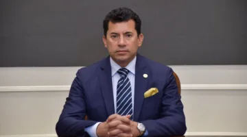 وزارة الرياضة توافق على منح قروض وتبرعات للأهلي والزمالك | التفاصيل