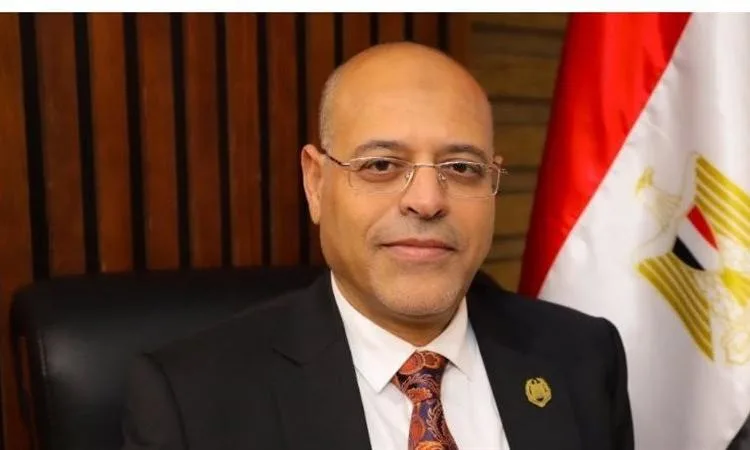 وزارة العمل”: 8 خطوات فورية من “شركة أديس” لتعويض عائلات ضحايا غرق “أدمارين 12 وزارة العمل”: 8 خطوات فورية من “شركة أديس” لتعويض عائلات ضحايا غرق “أدمارين 12