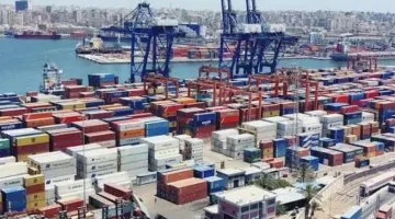 «وزارة النقل» تضع قواعد وإجراءات صارمة لتداول المواد الخطرة في ميناء الإسكندرية
