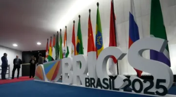وزراء مالية مجموعة “بريكس” يطالبون بإعادة هيكلة صندوق النقد الدولي وزيادة تمثيل البلدان النامية