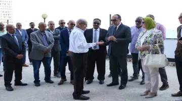 وزير الأعمال العامة: نسعى لتحويل مبنى قصر القطن إلى مركز استثماري في الإسكندرية