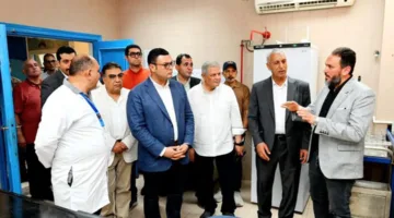 وزير الإسكان ومحافظ الدقهلية يختتمان زيارتهما بتفقد محطة مياه الشرب في “ميت خميس”