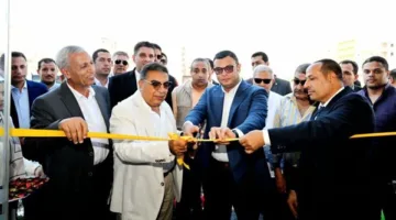 وزير الإسكان ومحافظ الدقهلية يدشنان مركز خدمة العملاء لشركة مياه الشرب في نبروه