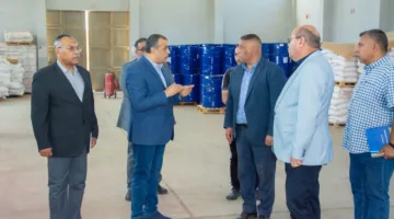 وزير الإنتاج الحربي يقوم بزيارة غير متوقعة لمصنع 81 الحربي ويؤكد على تعزيز الصناعة المحلية وتفعيل الحوكمة.