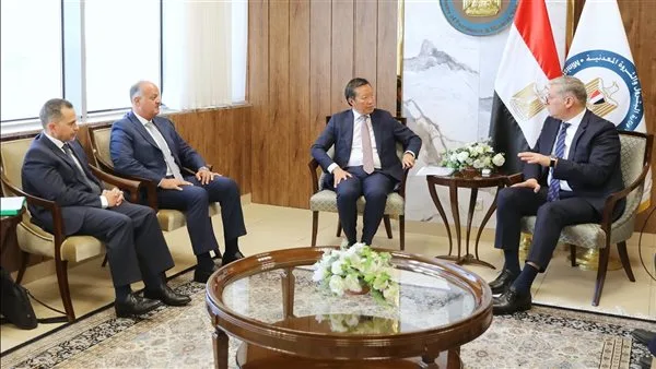 وزير البترول يناقش كيفية تسريع تنفيذ المشاريع المشتركة مع شركة بريتش بتروليوم
