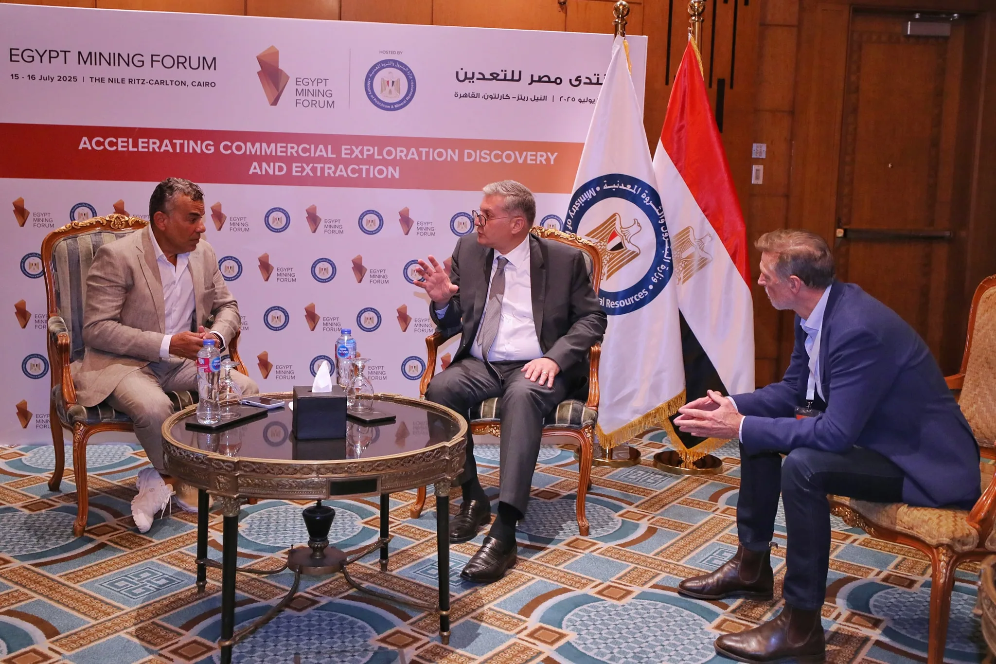 وزير البترول يناقش مع “كابيتال دريلينج” زيادة عمليات الشركة في مصر وزير البترول يناقش مع “كابيتال دريلينج” زيادة عمليات الشركة في مصر