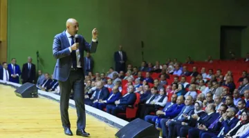 وزير التعليم: إدخال مناهج جديدة وتدريب المعلمين للتصدي لتحديات القراءة