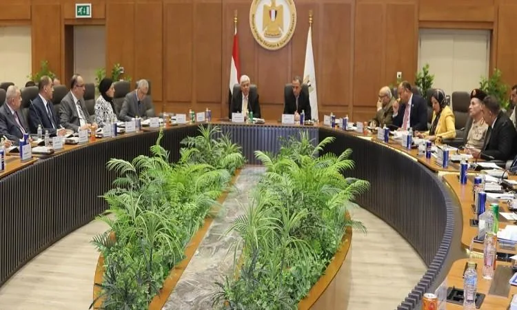 وزير التعليم العالي: الموافقة على إنشاء جامعتين تكنولوجيتين في بلبيس والعريش وزير التعليم العالي: الموافقة على إنشاء جامعتين تكنولوجيتين في بلبيس والعريش