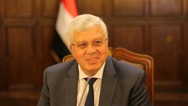 وزير التعليم العالي يُصدر قرارًا بشأن شروط قبول طلاب الثانوية العامة والشهادات المعادلة في الجامعات وزير التعليم العالي يُصدر قرارًا بشأن شروط قبول طلاب الثانوية العامة والشهادات المعادلة في الجامعات