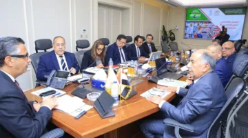 وزير التموين يشرف على توفر السلع مع رئيس الشركة المصرية للتجارة بالجملة