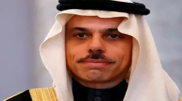 وزير الخارجية السعودي يناقش التطورات الإقليمية مع نظيره البريطاني