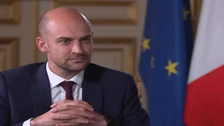 وزير الخارجية الفرنسي: أدعو إلى فتح المجال أمام الصحافة لدخول غزة لتسليط الضوء على الأوضاع هناك. وزير الخارجية الفرنسي: أدعو إلى فتح المجال أمام الصحافة لدخول غزة لتسليط الضوء على الأوضاع هناك.
