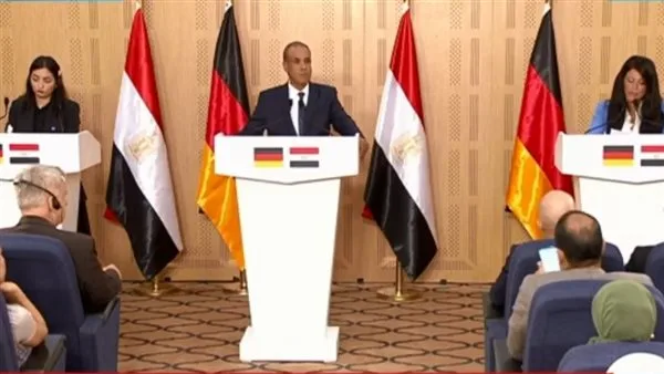 وزير الخارجية: مصر تواجه ضغوطًا غير عادية بسبب استضافة 10 ملايين لاجئ