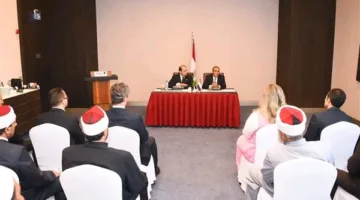وزير الخارجية يجتمع مع المجتمع المصري في النيجر