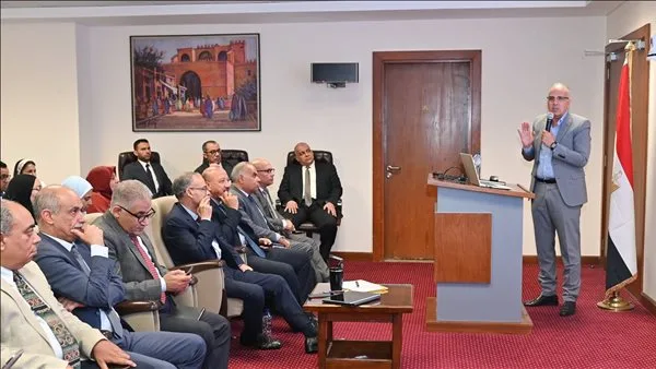 وزير الري: استمرارية جهود توقع كميات المياه المتوقعة للوصول إلى بحيرة السد العالي وزير الري: استمرارية جهود توقع كميات المياه المتوقعة للوصول إلى بحيرة السد العالي