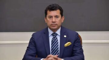 وزير الرياضة: لا نقدم تسهيلات خاصة لـ«السوبر المصري».. وإمكانية إقامته في مصر واردة.