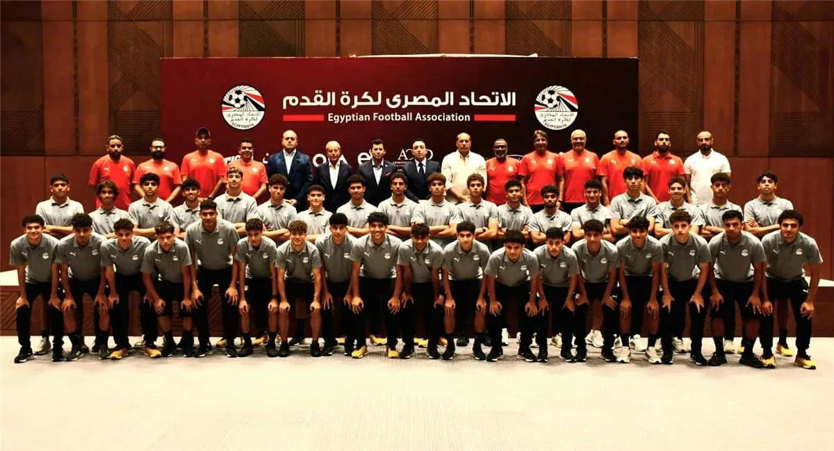 وزير الرياضة يؤازر منتخب مصر استعدادًا لكأس العالم تحت 17 سنة وزير الرياضة يؤازر منتخب مصر استعدادًا لكأس العالم تحت 17 سنة