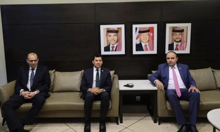 وزير الرياضة يتوجه إلى الأردن للمشاركة في انطلاق “عمان عاصمة الشباب العربي 2025” وزير الرياضة يتوجه إلى الأردن للمشاركة في انطلاق “عمان عاصمة الشباب العربي 2025”