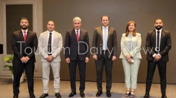 وزير السياحة والآثار يدشن أول منصة إلكترونية للتدريب في مصر EGTAP