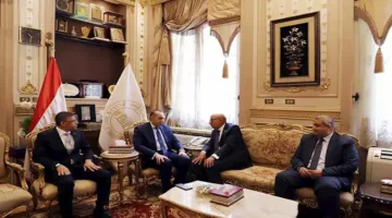 وزير الشؤون البرلمانية يبارك لرئيس السلطة القضائية ويثني على الدور المحوري له