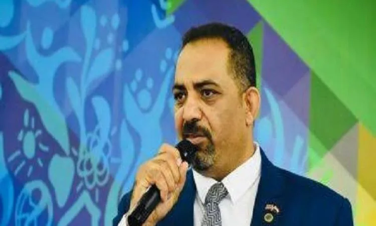وزير الشباب والرياضة يقدم تهانيه لمحمد إبراهيم بمناسبة فوزه برئاسة الاتحاد العربي وزير الشباب والرياضة يقدم تهانيه لمحمد إبراهيم بمناسبة فوزه برئاسة الاتحاد العربي