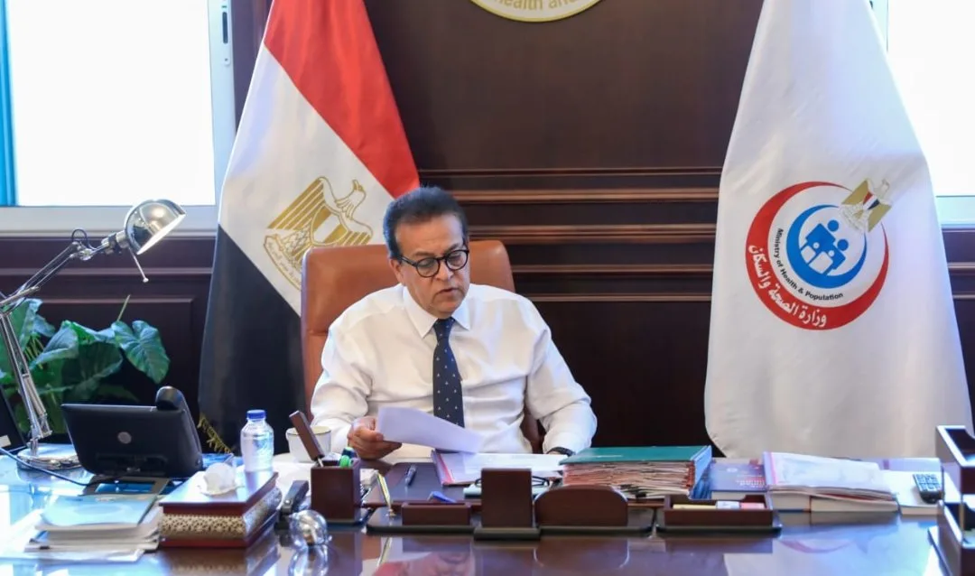 وزير الصحة يراقب تطورات نظام خدمات نقل الدم ويدعو إلى زيادة توفر المعدات الطبية. وزير الصحة يراقب تطورات نظام خدمات نقل الدم ويدعو إلى زيادة توفر المعدات الطبية.