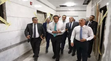 وزير الصحة يزور مشاريع تحديث عدد من مستشفيات الإسماعيلية (صور)