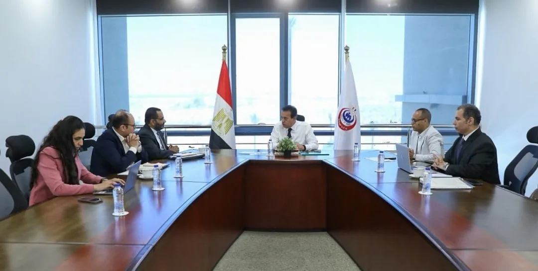 وزير الصحة يستعرض مدى توسيع الخدمات الصحية لمبادرة رئيس الجمهورية من أجل تعزيز صحة المرأة وزير الصحة يستعرض مدى توسيع الخدمات الصحية لمبادرة رئيس الجمهورية من أجل تعزيز صحة المرأة