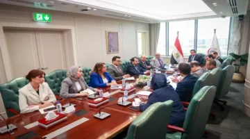 وزير الصحة يلتقي بممثل منظمة الصحة العالمية لتعزيز الشراكة المشتركة