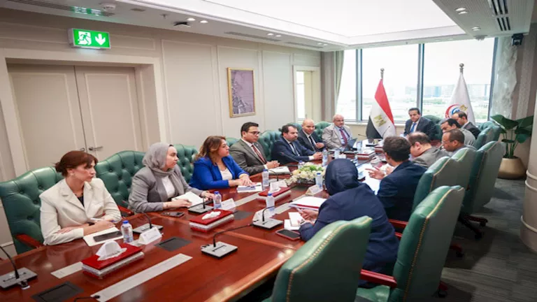 وزير الصحة يلتقي بممثل منظمة الصحة العالمية لتعزيز الشراكة المشتركة