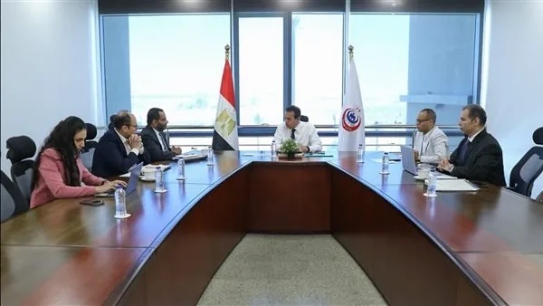 وزير الصحة يناقش تعزيز خدمات المبادرة الرئاسية «دعم صحة المرأة» وزير الصحة يناقش تعزيز خدمات المبادرة الرئاسية «دعم صحة المرأة»
