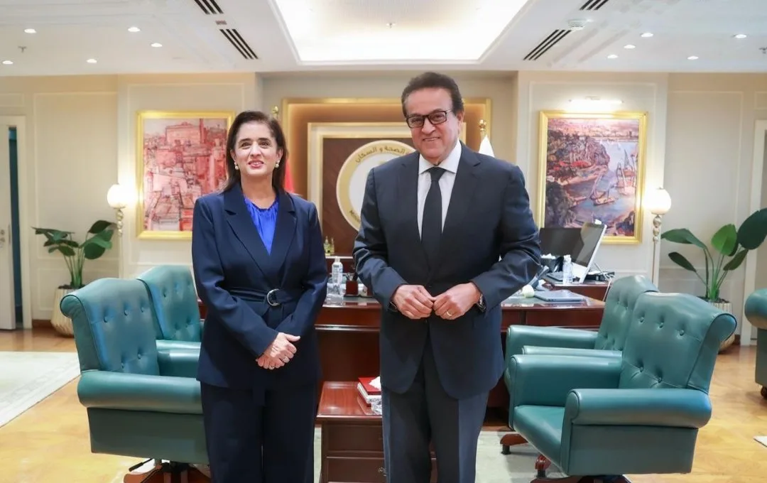 وزير الصحة يناقش مع المدير الإقليمي لمنظمة الصحة العالمية تعزيز التعاون في مجالات المبادرات والتحول الرقمي وإنتاج الأدوية واللقاحات. وزير الصحة يناقش مع المدير الإقليمي لمنظمة الصحة العالمية تعزيز التعاون في مجالات المبادرات والتحول الرقمي وإنتاج الأدوية واللقاحات.