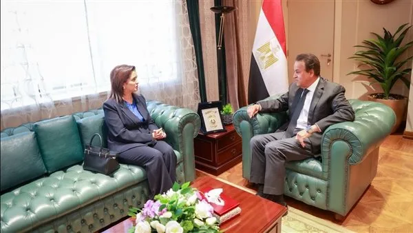 وزير الصحة يناقش مع منظمة الصحة العالمية آفاق التعاون في مجال صناعة الأدوية واللقاحات