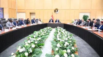 وزير الصناعة والنقل يجري اجتماعًا هامًا مع نائب رئيس وزراء الكونغو الديمقراطية