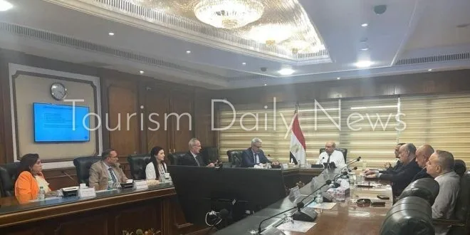 وزير الطيران يستقبل نائب رئيس “الإياتا” للشرق الأوسط وشمال أفريقيا