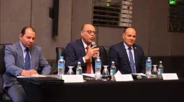 وزير العمل: التشريع الجديد يعزز العدالة والتوازن بين أصحاب العمل والموظفين.