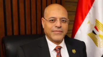 وزير العمل: لن يُسمح بتوظيف أي أجنبي دون الحصول على تصريح قانونی