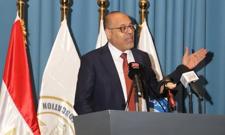 وزير العمل: نؤكد على أهمية التعاون مع “اتحاد الصناعات” في مجالات التدريب المهني وزير العمل: نؤكد على أهمية التعاون مع “اتحاد الصناعات” في مجالات التدريب المهني
