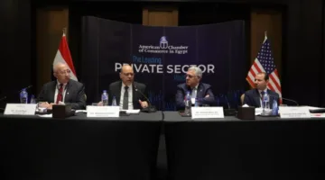 وزير العمل يطلق ورشة لتوعية حول القانون الجديد للعمل
